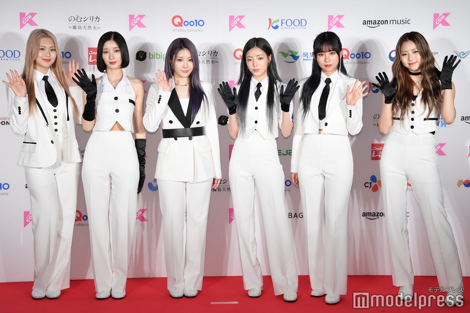 PURPLE KISS（C）モデルプレス