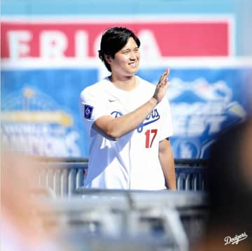 大谷翔平 WBCは打者専念 ロバーツ監督明言「完全に彼の判断」3年ぶり開幕二刀流に備える