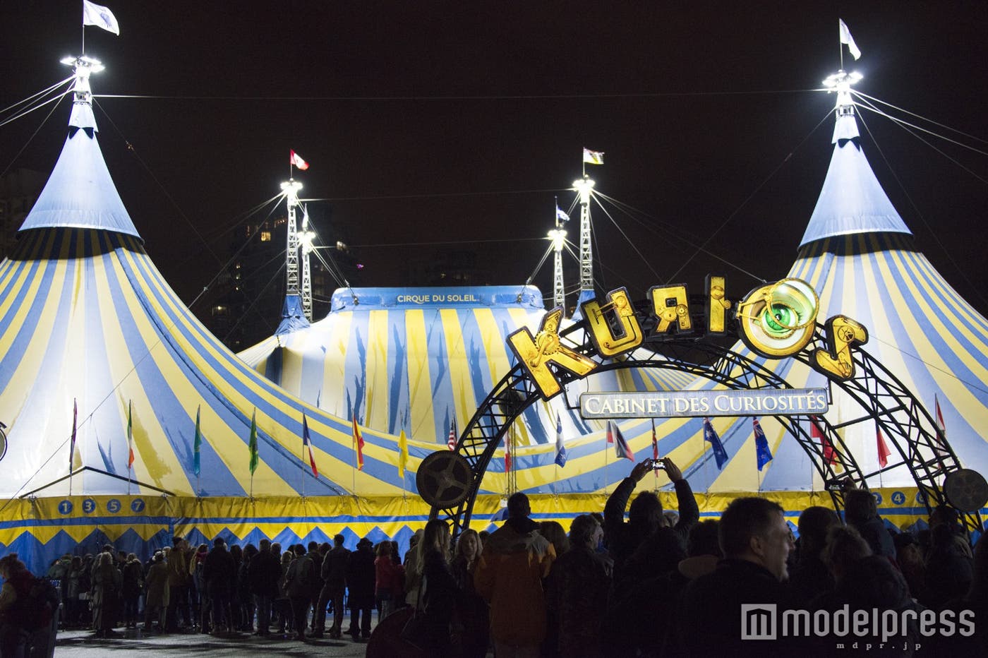 『キュリオス』バンクーバー公演会場(C)モデルプレス