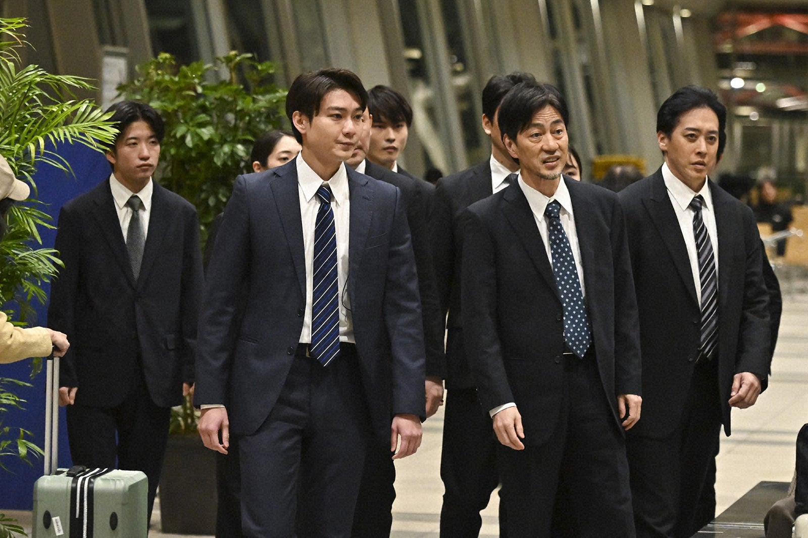 高崎俊吾、オクイシュージ「キャスター」第2話（C）TBS