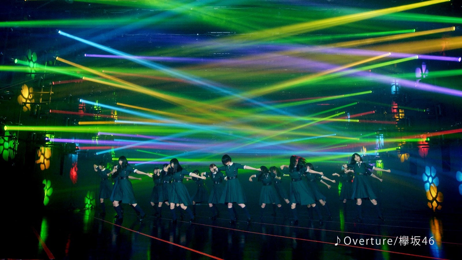 欅坂46／「ダンス」篇より（提供写真）