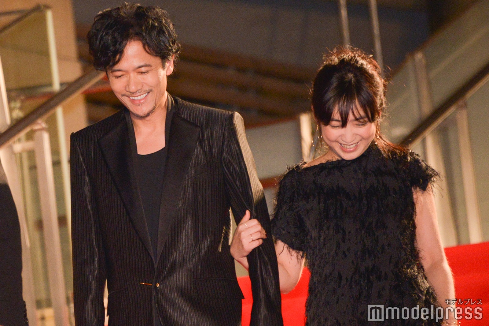 稲垣吾郎、池脇千鶴 （C）モデルプレス