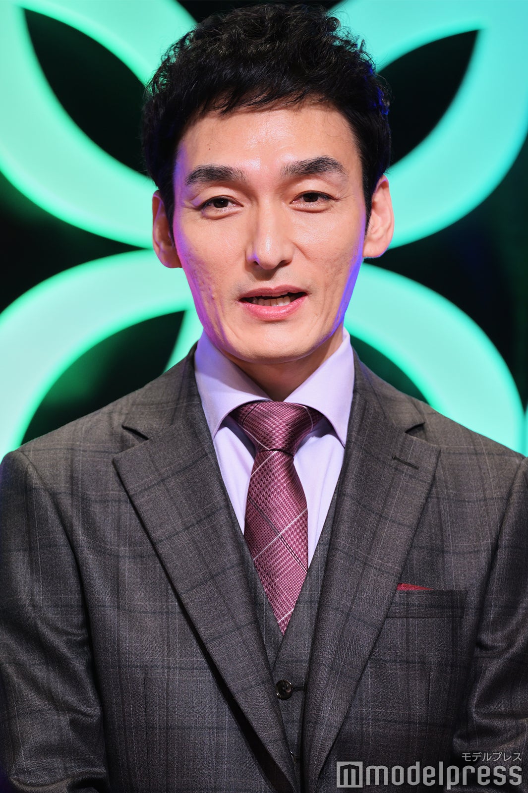 草彅剛稲垣吾郎（C）モデルプレス