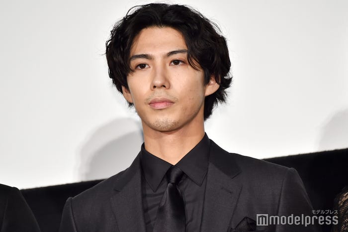 賀来賢人(C)モデルプレス