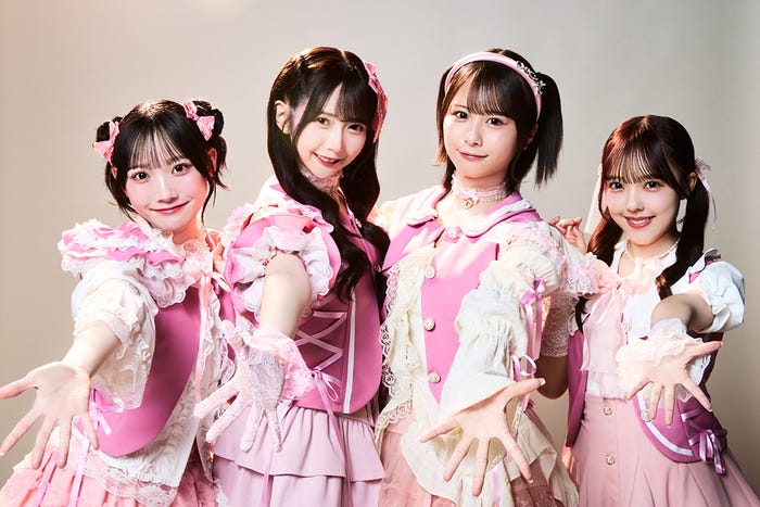 本田珠由記、谷崎早耶、尾木波菜、落合希来里(C)日本テレビ