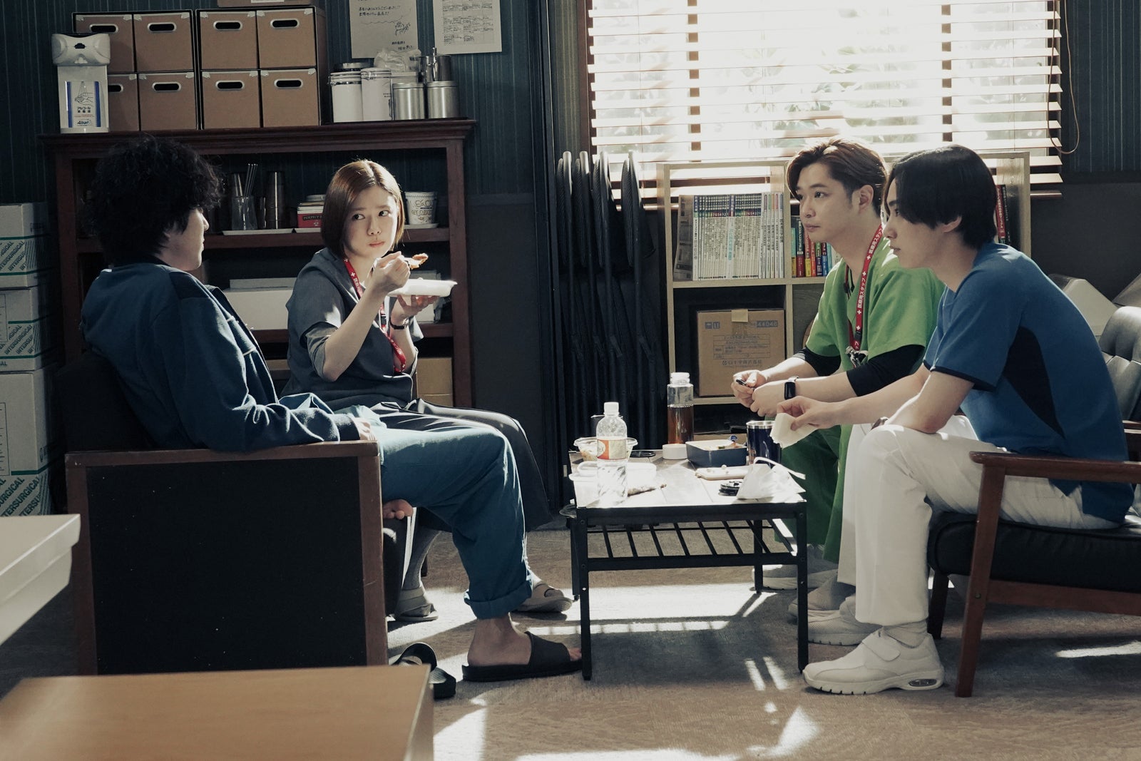 若葉竜也、杉咲花、千葉雄大、尾崎匠海「アンメット ある脳外科医の日記」第5話より（C）カンテレ