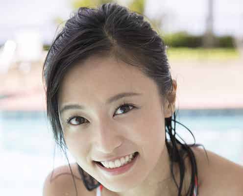 小島瑠璃子、小麦美肌輝く水着姿披露