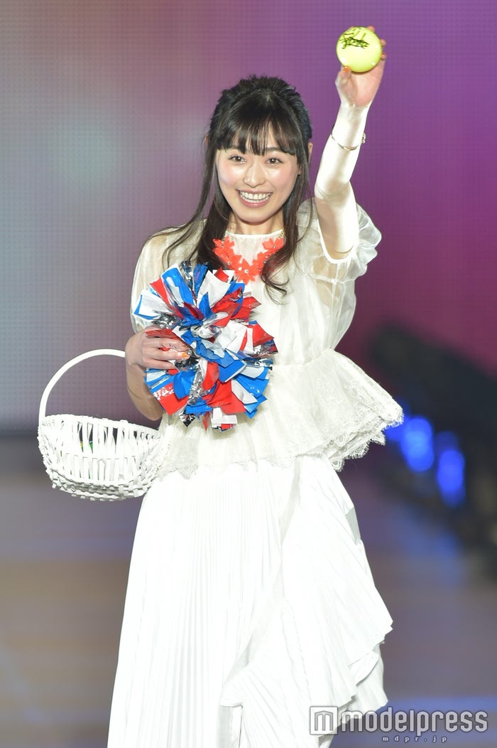 福原遥 流行中 スイカドレス に パインドレス で対抗 いちいち可愛い 天使 と絶賛の声 モデルプレス