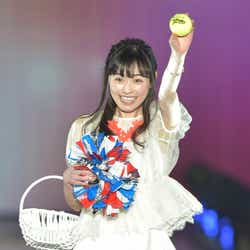 モデルプレス - 福原遥の可愛さが止まらない!広瀬すず&大原櫻子からスペシャルメッセージも<関コレ2017S/S>