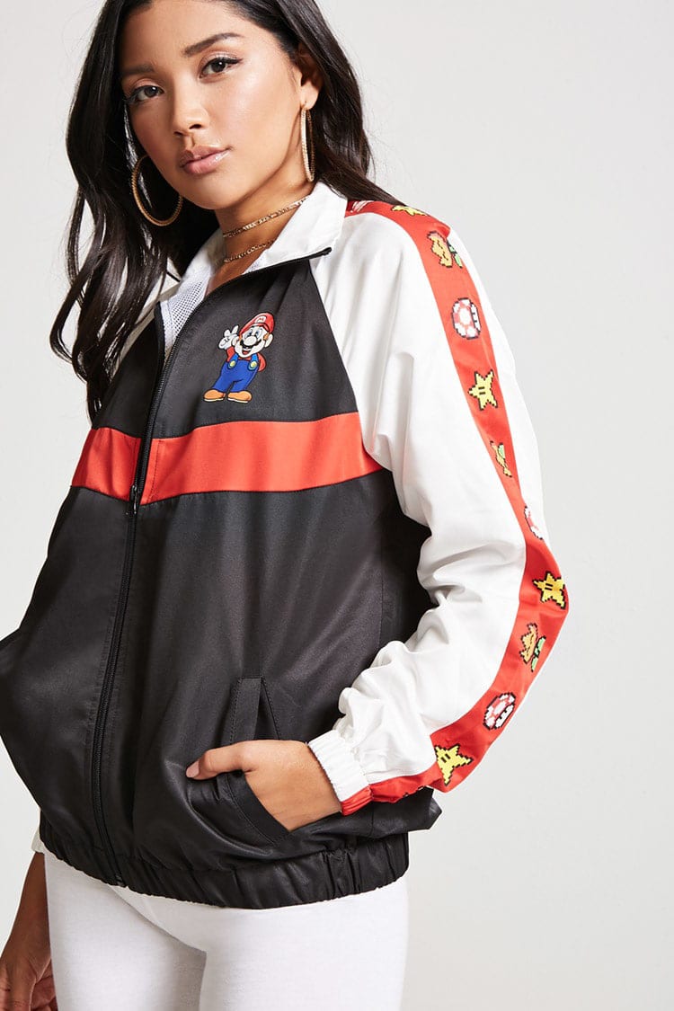 カラーブロックウィンドブレーカー着用（C）1990 Nintendo（C）1991 Nintendo（C）1992 Nintendo（C）1994 Nintendo-SUPER FAMICON is a trademark of Nintendo. 