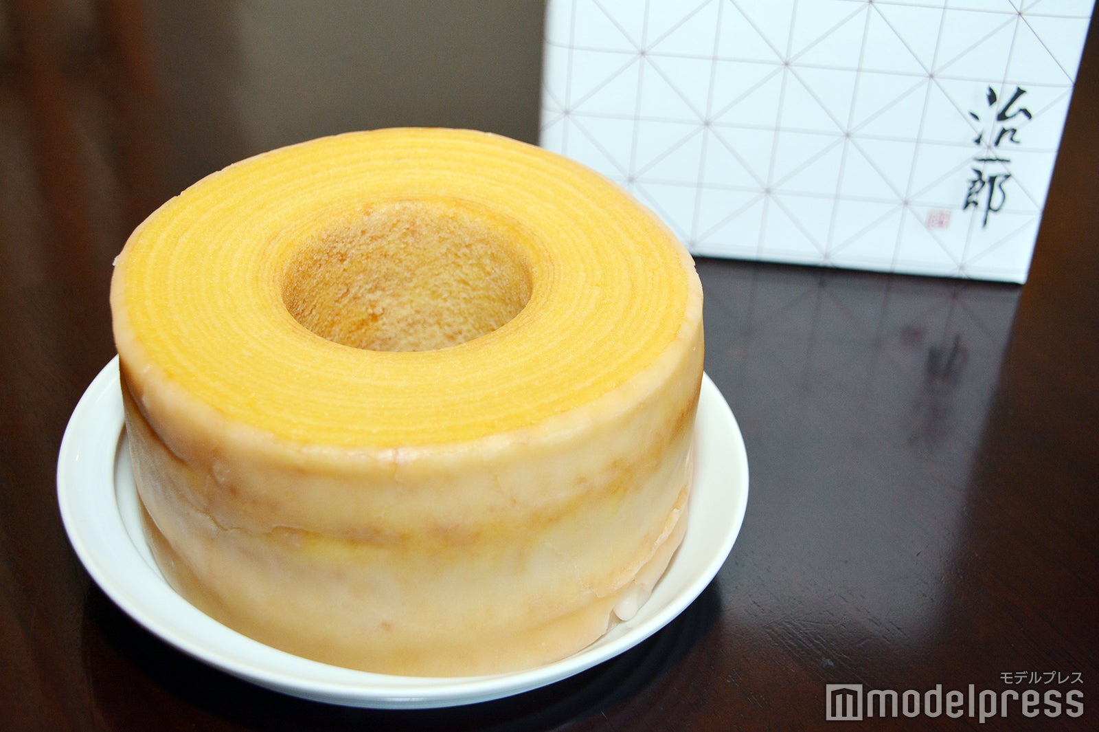 治一郎のバウムクーヘン2,160円（C）モデルプレス