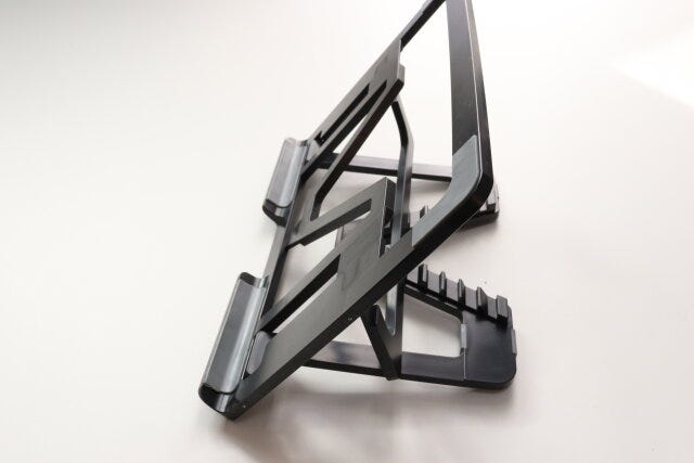6段階調節タブレットスタンド 完成形 6段階調節タブレットスタンド 完成形