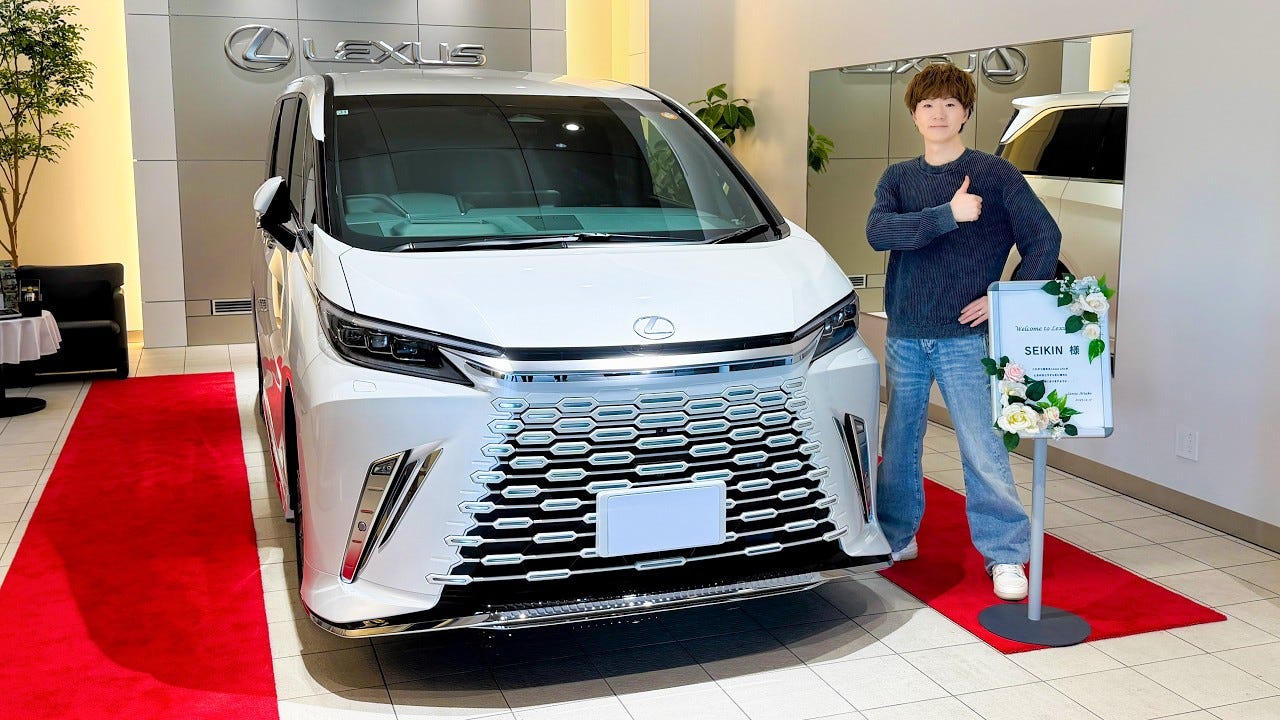 セイキン、1500万円超で購入したこだわりの新車を紹介！「いや、めっちゃかっこいい」
