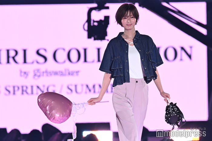 岡崎紗絵(C)モデルプレス