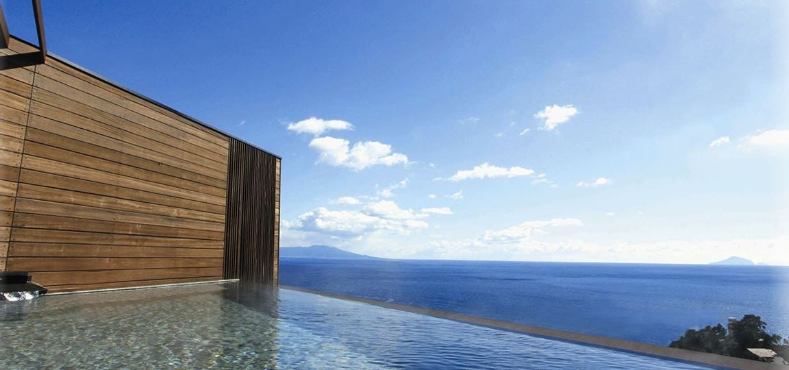 屋上露天風呂／画像提供：熱川プリンスホテル