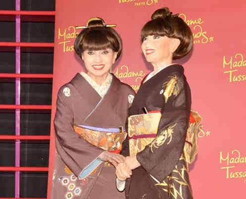 黒柳徹子、等身大フィギュアと2ショット「私の顔すごく変わってる」