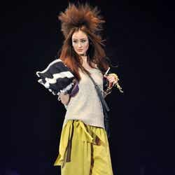 オードリー亜谷香