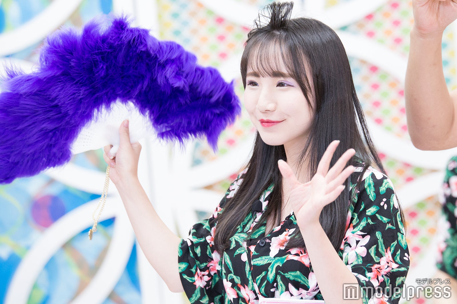 バブリーメイクの相良朱音 （C）モデルプレス