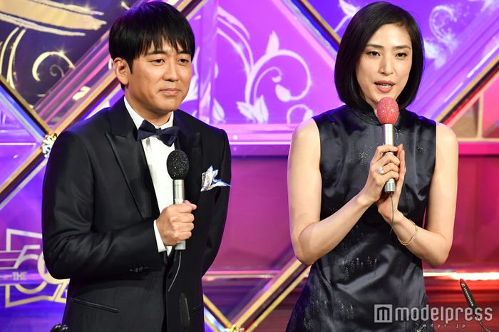 安住紳一郎アナウンサー、天海祐希 (C)モデルプレス