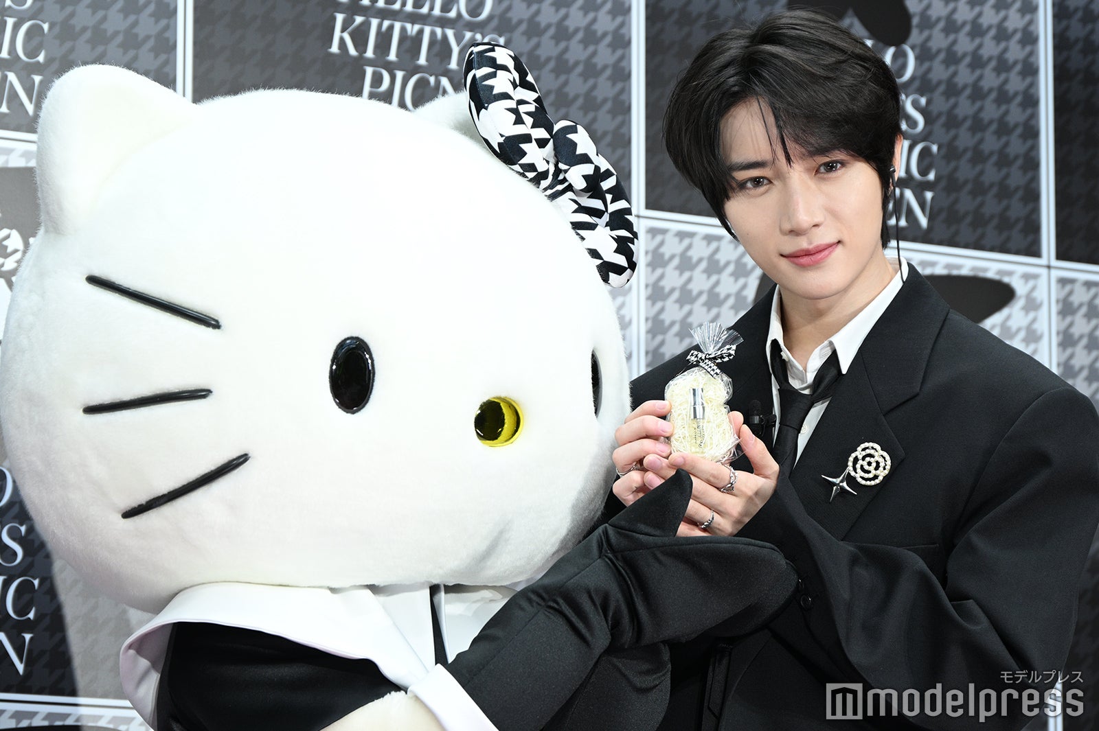 ボムギュ（C）モデルプレス