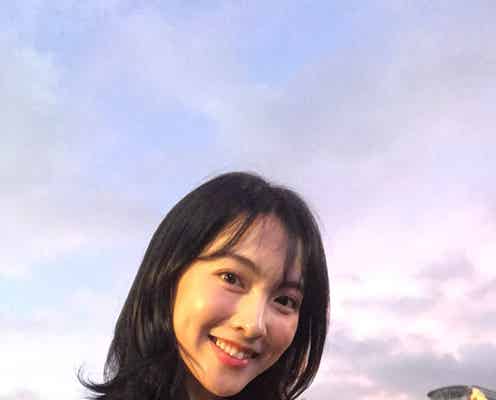 知英、SEXYドレスで韓国凱旋 美背中&美脚あらわレッドカーペットで2000人を魅了