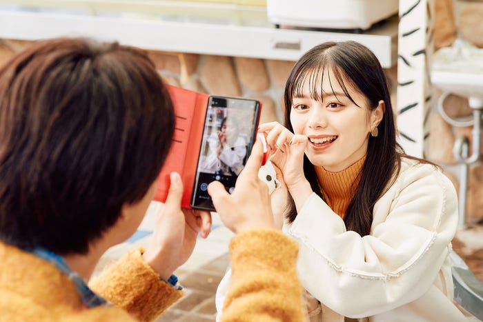 瀬戸利樹、紺野彩夏(C)AbemaTV, Inc.