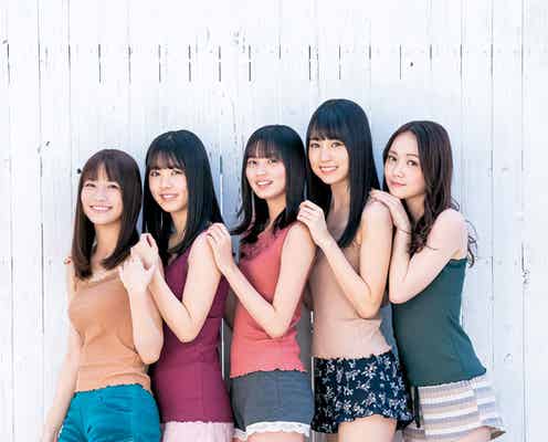 乃木坂46遠藤さくら・賀喜遥香・掛橋沙耶香・田村真佑・筒井あやめ、ショートパンツでスラリ美脚全開