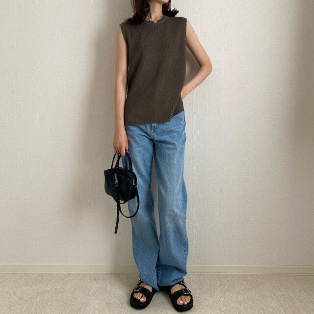 フレンチスリーブセーター　デニム　NGコーデ