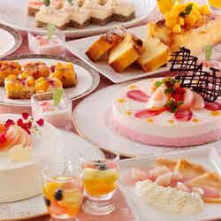 横浜ベイシェラトン ホテル「ナイトスイーツブッフェ“Sweets Parade”ピーチフェア」
