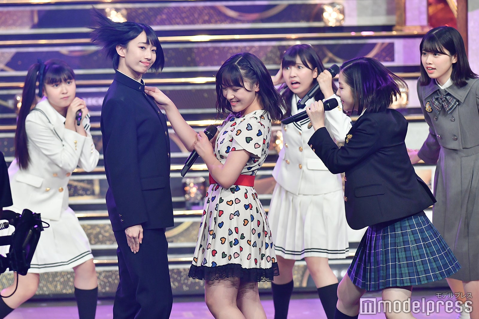 BEYOOOOONDS （C）モデルプレス