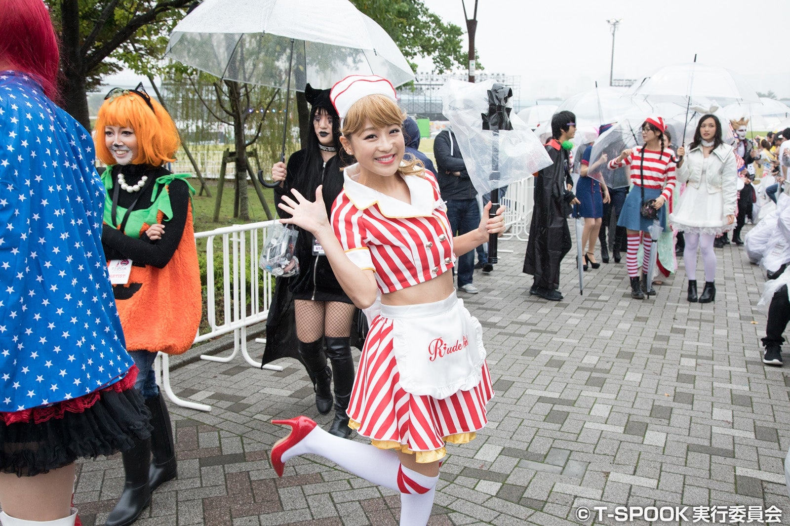 鈴木奈々（C）T-SPOOK実行委員会