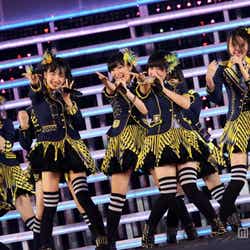 「AKB48 2013真夏のドームツアー~まだまだ、やらなきゃいけないことがある~」福岡公演1日目より(C)AKS