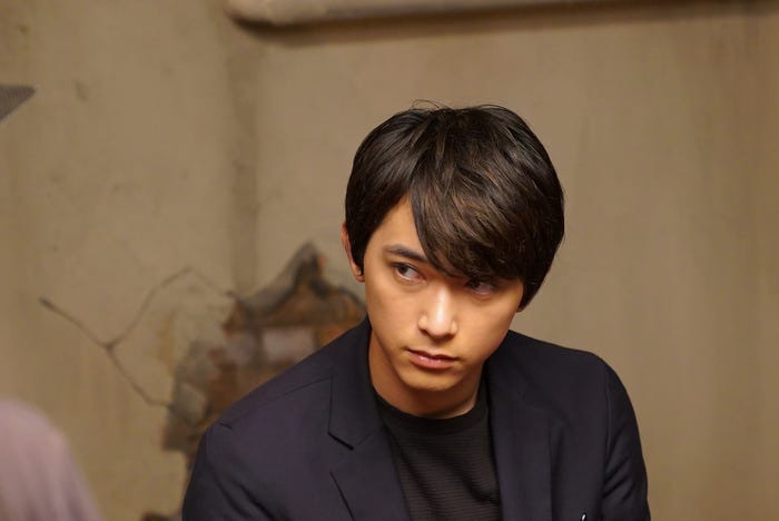 吉沢亮/「GIVER 復讐の贈与者」第10話より(C)テレビ東京