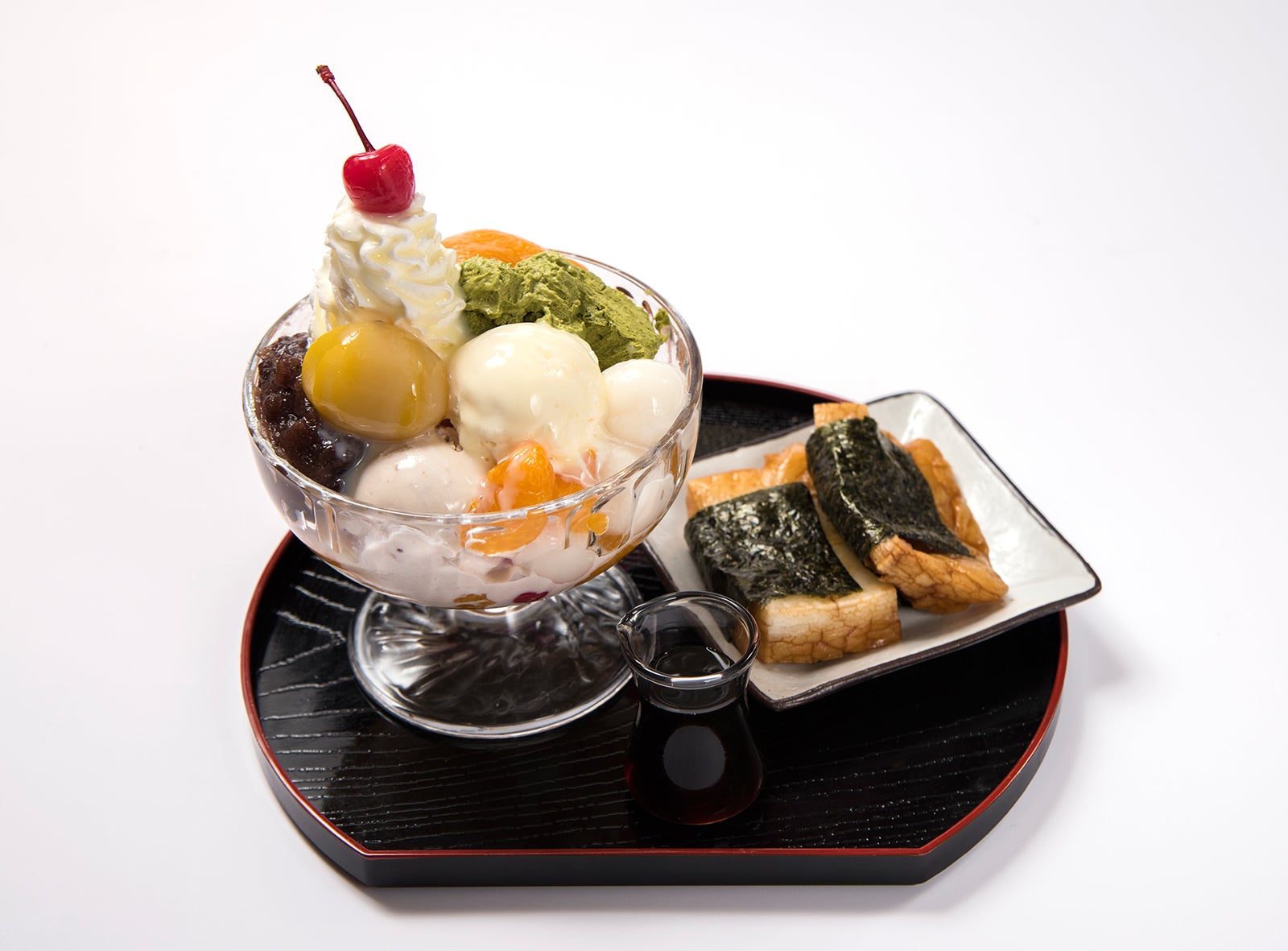 みつ豆～結局全部のっけ～with磯辺焼　￥1,280（税抜）／画像提供：株式会社レッグス