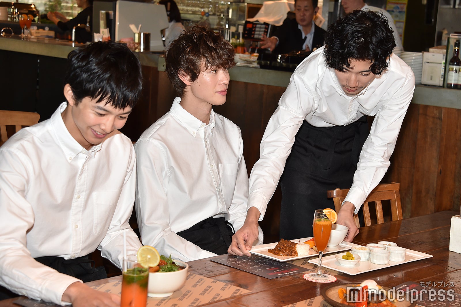 鈴木仁、宮沢氷魚、清原翔 （C）モデルプレス