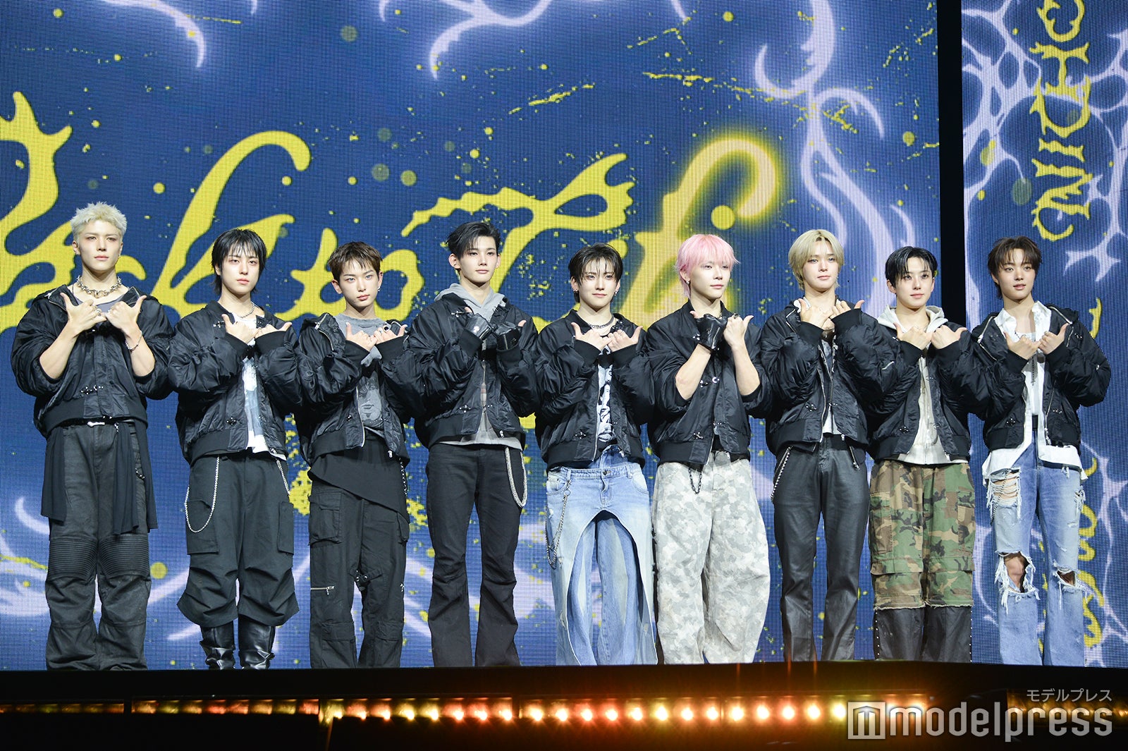 &TEAM／（左から）MAKI、TAKI、HARUA、JO、YUMA、NICHOLAS、K、FUMA、EJ（C）モデルプレス