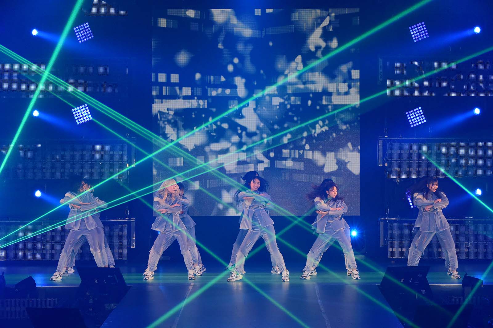 櫻坂46（C）Rakuten GirlsAward 2023 S／S