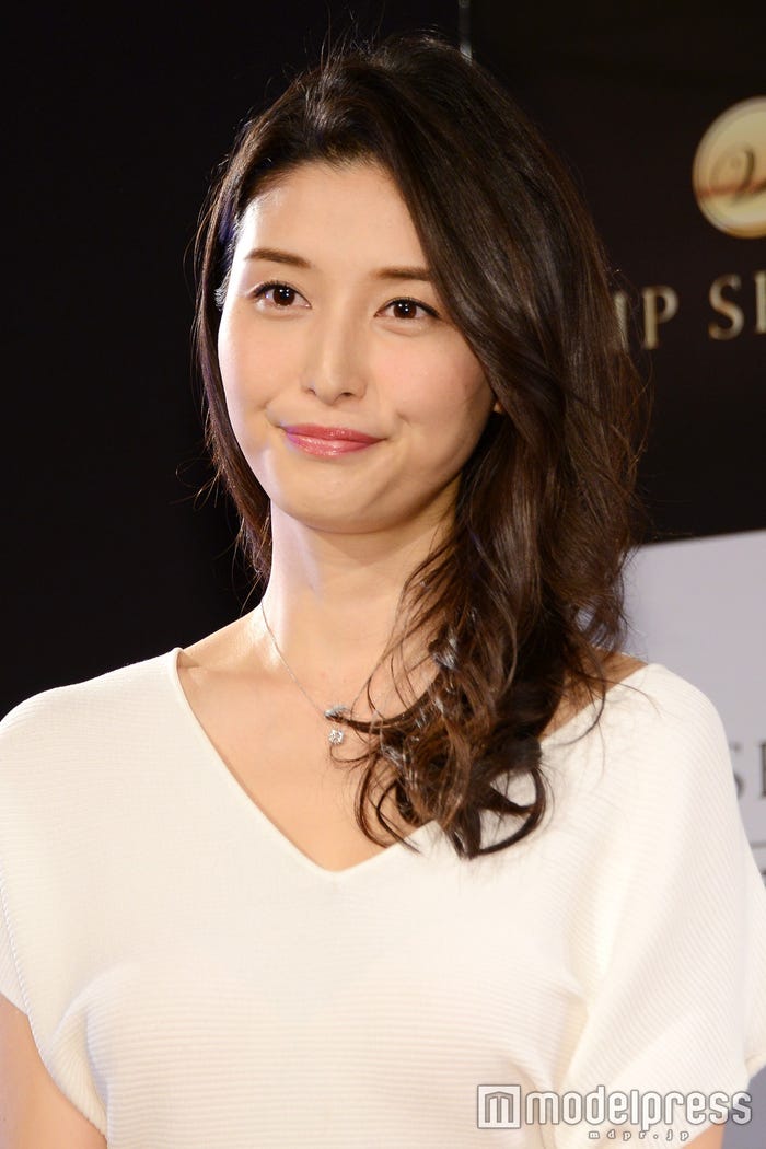 橋本マナミ(C)モデルプレス