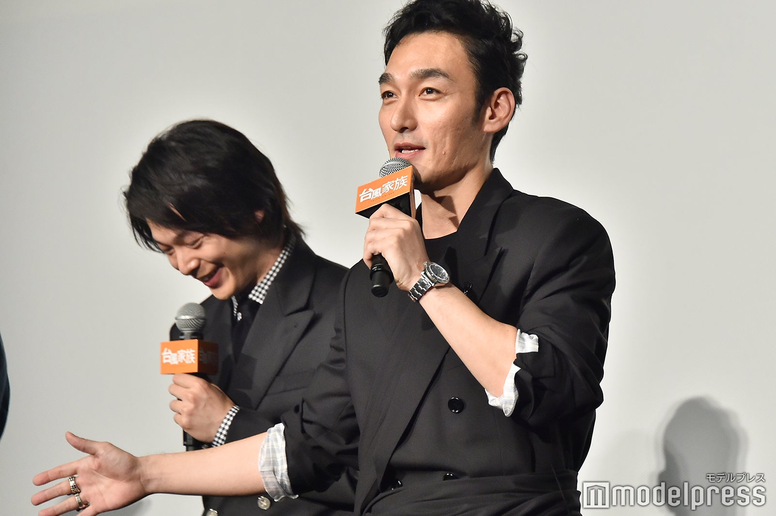 中村倫也、草なぎ剛（C）モデルプレス