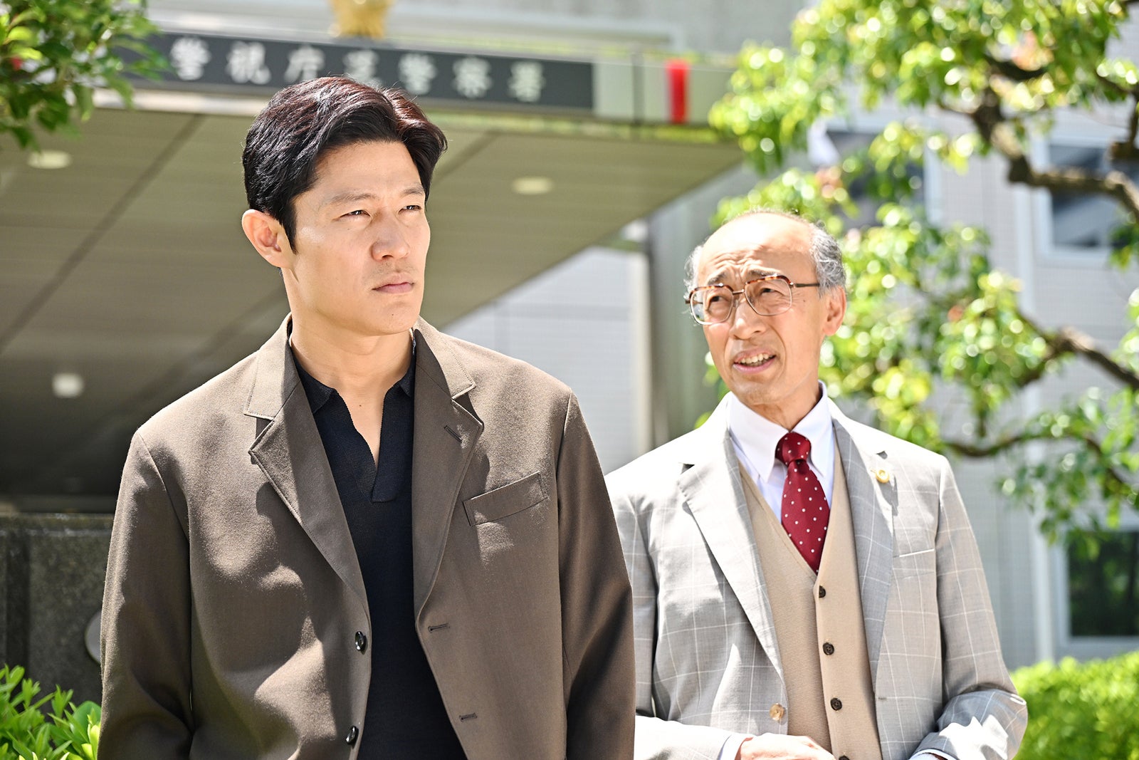 鈴木亮平、酒向芳「リブート」第7話（C）TBS