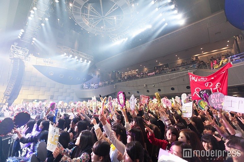 「盛り上がりすぎてヤバおか Popteen大阪冬祭り2015」の様子（画像提供：ヴィズミック）