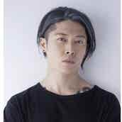松田翔太 また父親の歳に近づいた 36歳 誕生日を報告 男の色気漂うクールな姿に 年々いい男に モデルプレス 松田翔太 また父親の歳に近づいた 36歳 誕生日を報告 男の色気漂うクールな姿に 年々いい男に モデルプレス