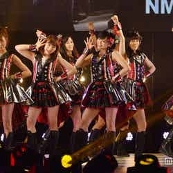 ヒット曲「僕らのユリイカ」などを披露したNMB48