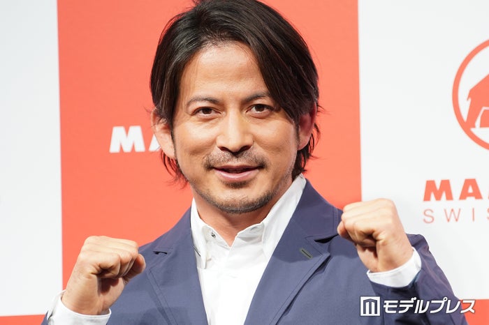 岡田准一、SMILE-UP.からの独立後初の公の場 近況明かす「社長業とかもやっています」