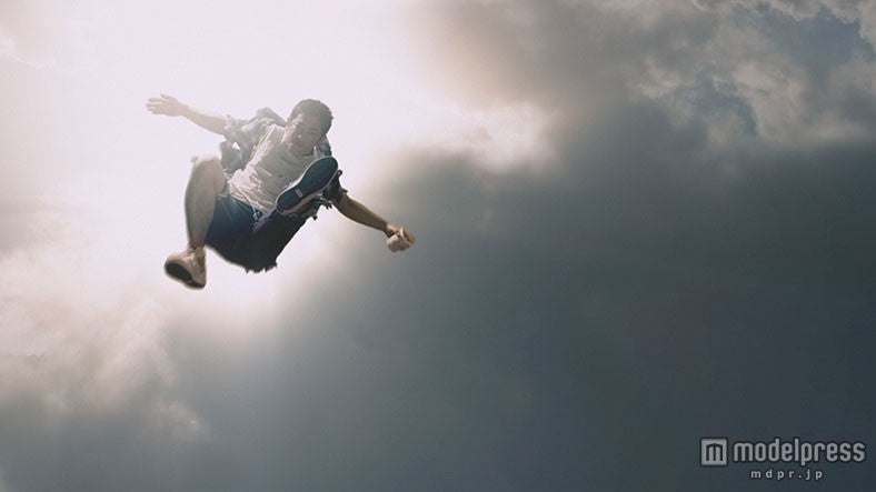 佐藤健／CMカットより