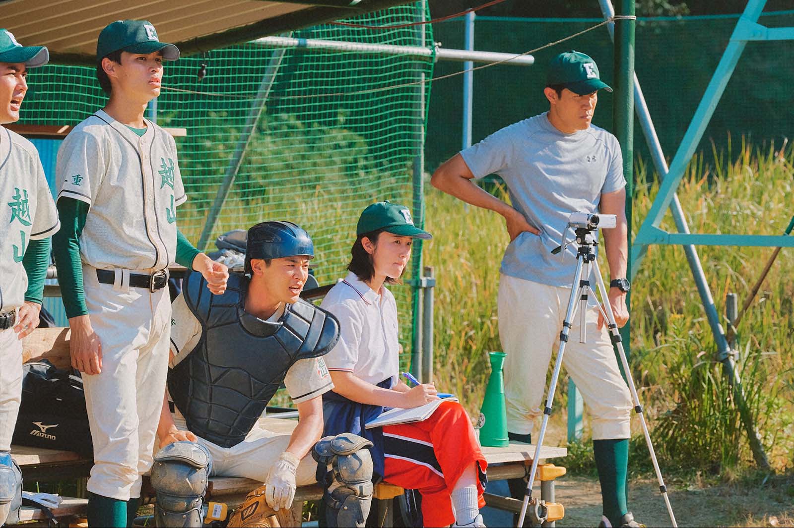 （左から）兵頭功海、小林虎之介、黒木華、鈴木亮平「下剋上球児」第7話より（C）TBSスパークル／TBS 撮影：Len