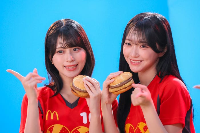 佐々木舞香、野口衣織(提供写真)