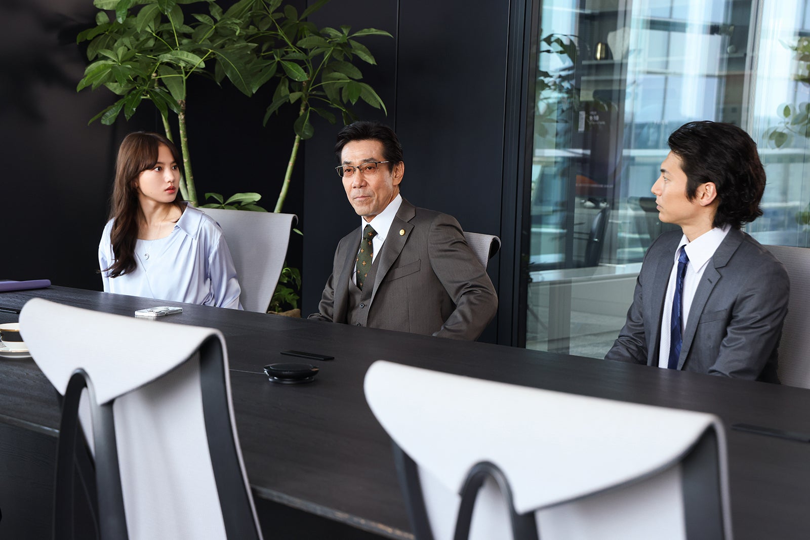 清原果耶、岸谷五朗「初恋DOGs」第3話（C）TBS