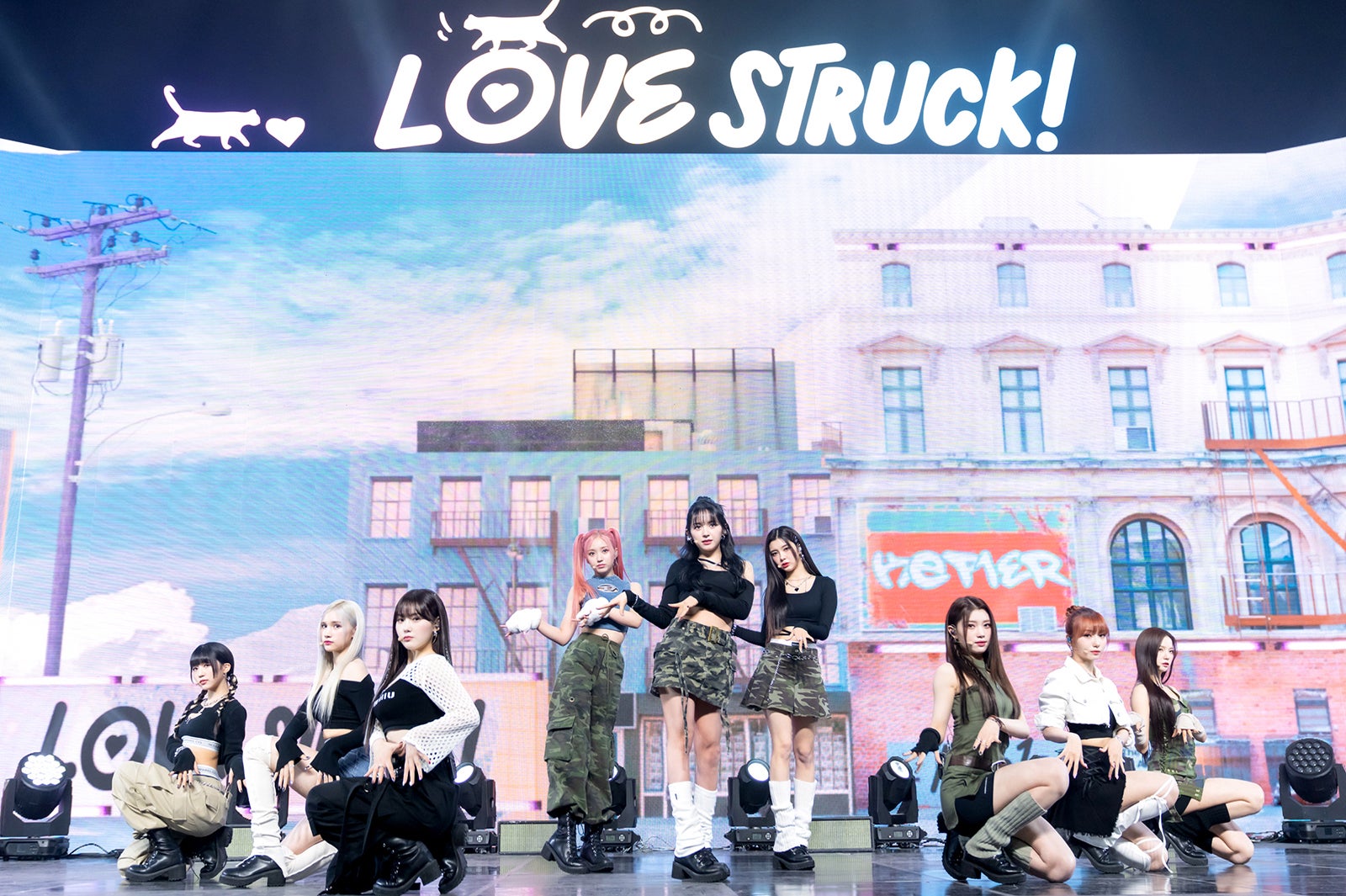 Kep1er（C）WAKEONE／SWING ENTERTAINMENT