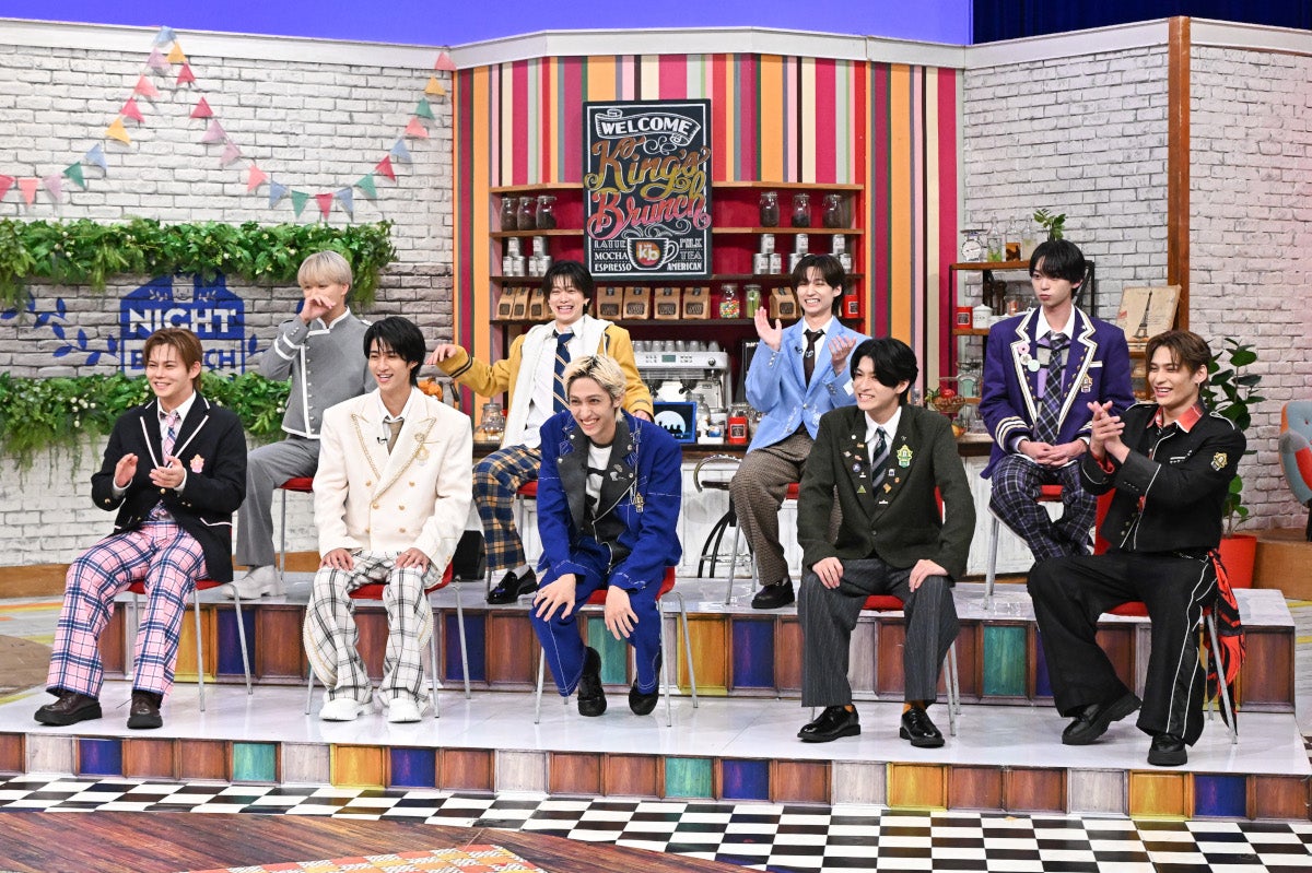 （前列左から）カイ、曽野舜太、古川毅、高田彪我、TETTA（後列左から）大倉空人、FUMINORI、志賀李玖、近藤駿太（C）TBS